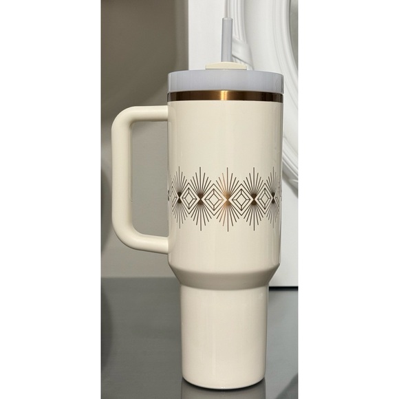 Stanley Quencher H2.0 Flowstate Tumbler 40oz- CREAM GLOSS DECO - Picture 3 of 5
